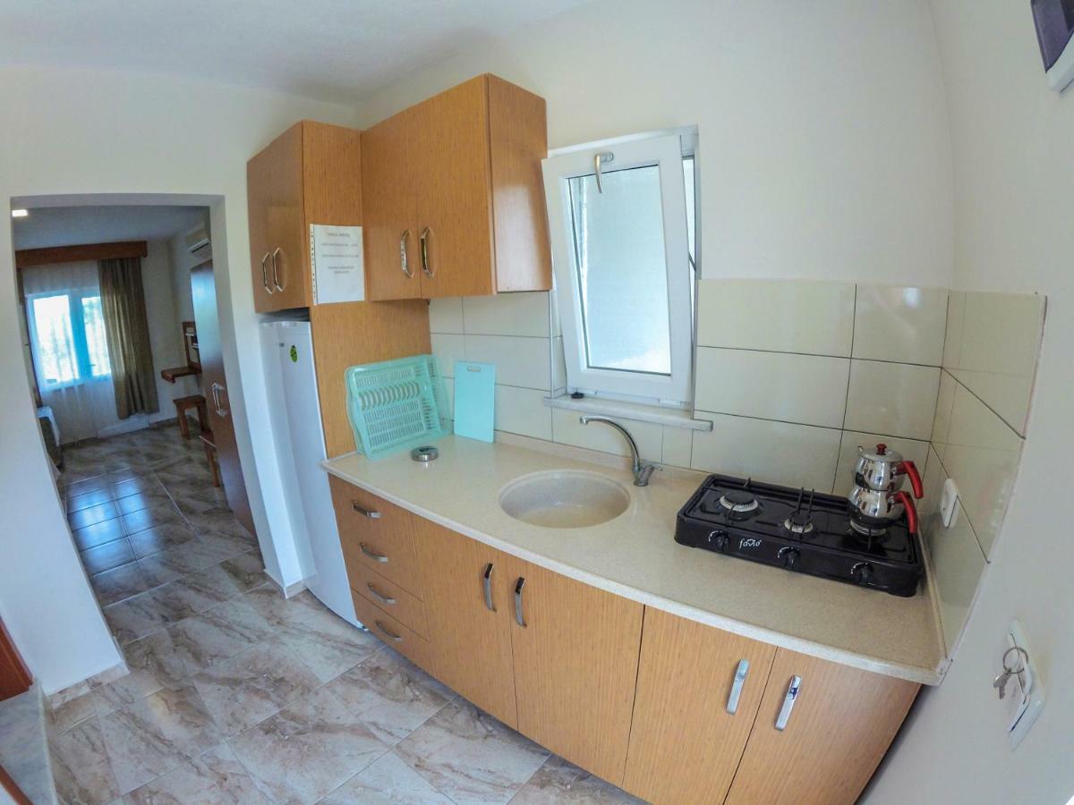 Ergul Motel Kucukkuyu Εξωτερικό φωτογραφία