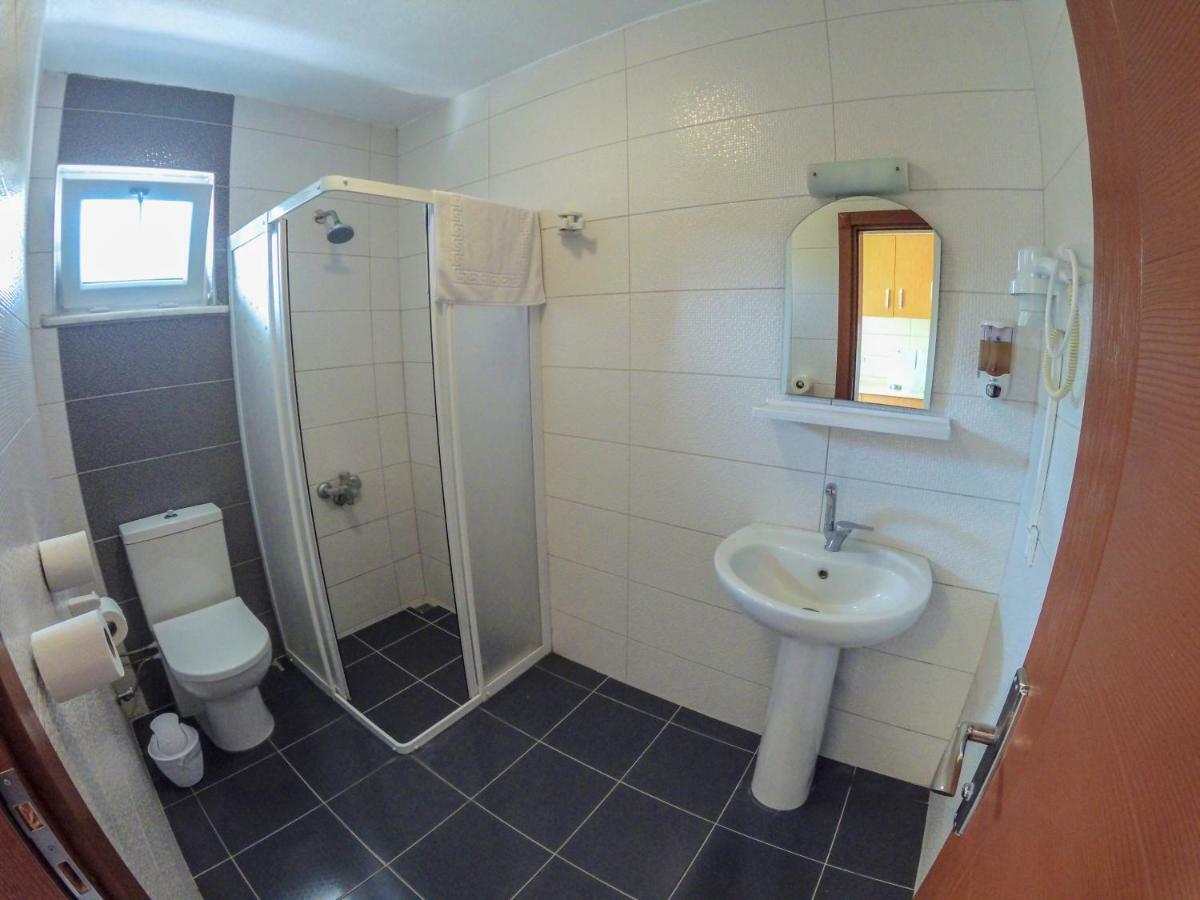 Ergul Motel Kucukkuyu Εξωτερικό φωτογραφία