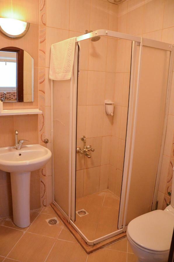 Ergul Motel Kucukkuyu Εξωτερικό φωτογραφία