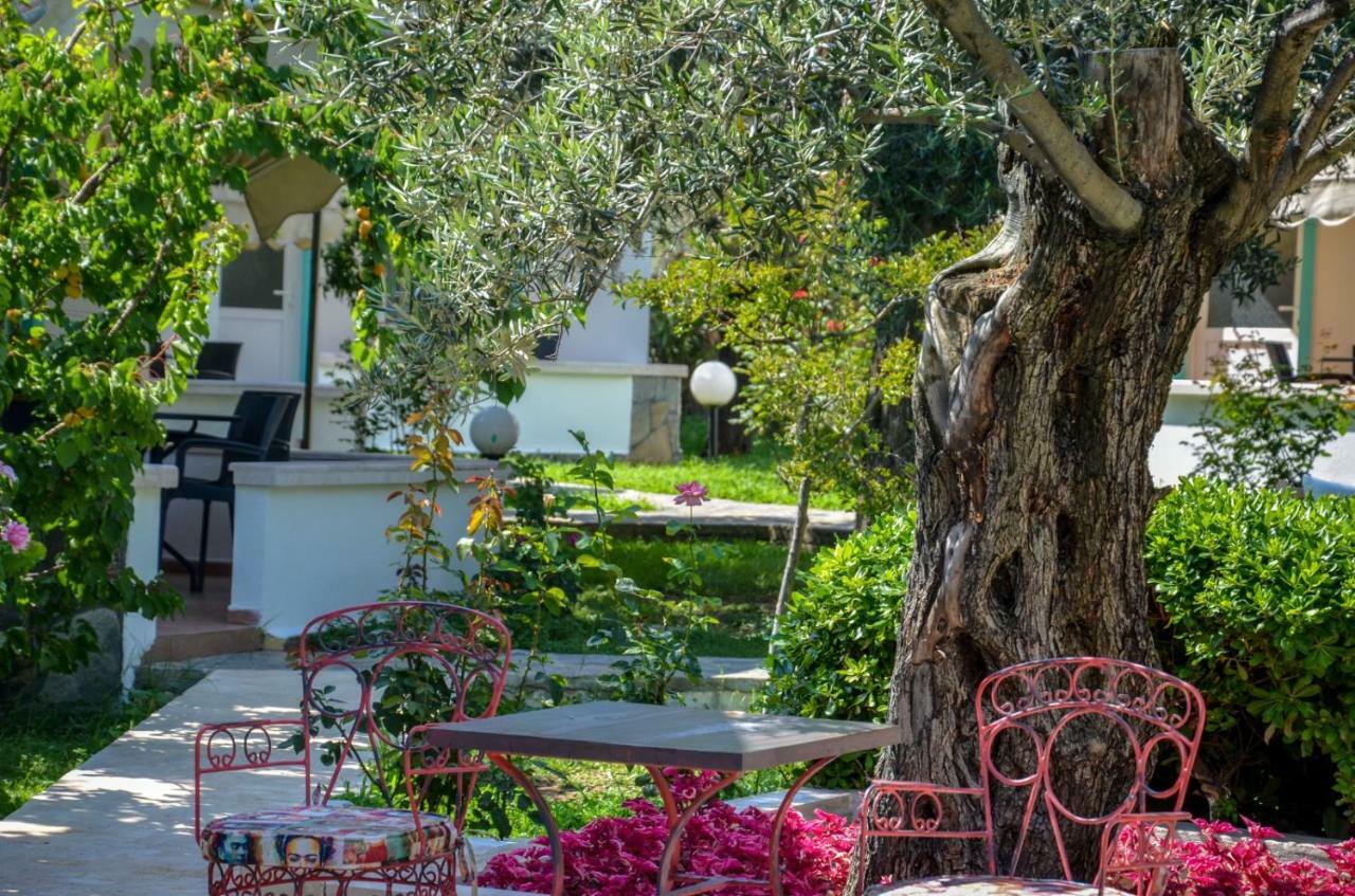 Ergul Motel Kucukkuyu Εξωτερικό φωτογραφία